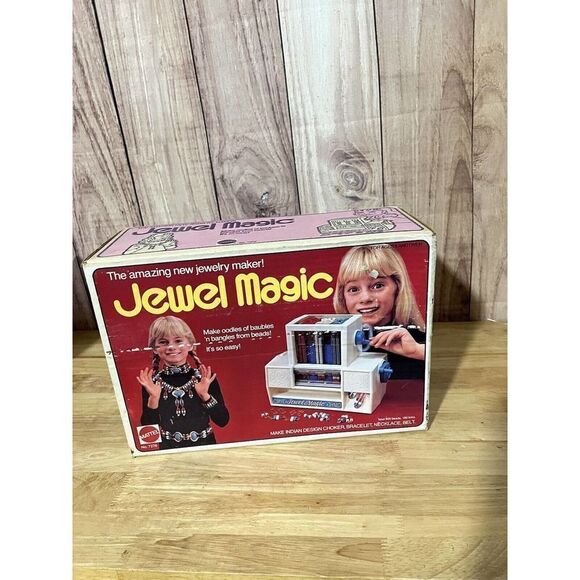 Mattel Vintage 1974 JEWEL MAGIC Beading Toy w Box - Picture 1 of 9